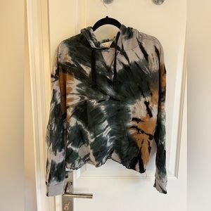 Tye dyed super soft sweatshirt.